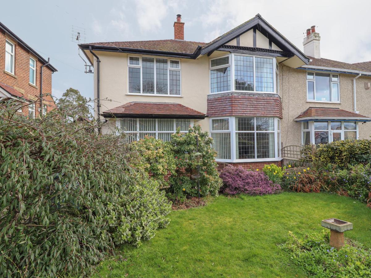 Coniston Daire Colwyn Bay Dış mekan fotoğraf